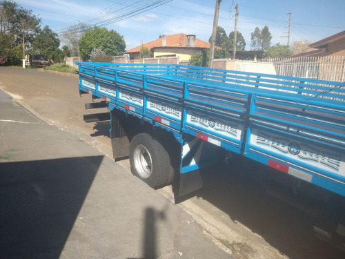 Imagem 8 de 12 de Mercedes Benz Acello 715c
