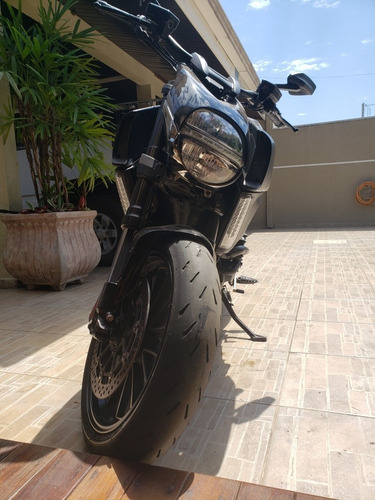 Imagem 2 de 8 de Ducati Diavel Cromo 2013