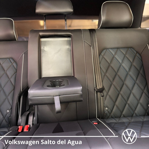 Volkswagen Cross Sport 2.0 Fsi R-Line Tiptronic 4Wd