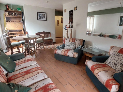 Jecsse Salazar Mls #j25-21315 Acogedor Apartamento Amoblado En Santa Monica