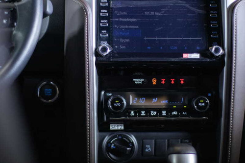 Imagem 14 de 15 de Toyota Hilux Sw4 Srx 2.8 Diesel 2020 7 Lugares