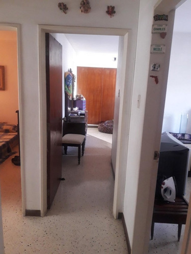 Imagen 11 de 14 de Apartamento En Venta Boulevar El Cafetal 160m2 4hab + Serv 1 Estac. Techado