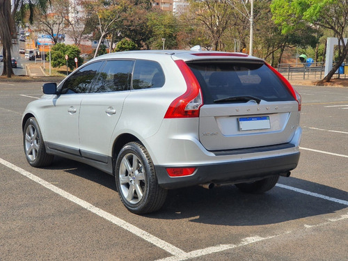Imagem 8 de 14 de Volvo Xc60 T5 2.0 Turbo Dynamic
