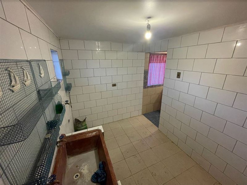 Casa En Venta De 3 Dorm. En Isla De Maipo