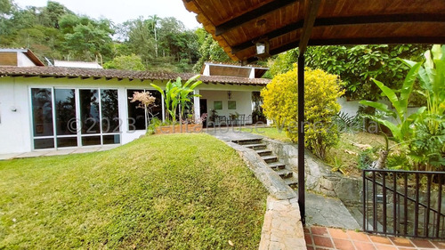 Casa En Venta, Urbanizacion Cerro Verde As.