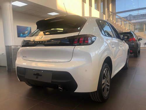 Imagen 5 de 13 de Peugeot 208 2021 1.6 Feline Tiptronic