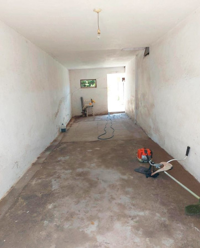 Imagen 7 de 9 de Casa + Depto. En Venta C/ Cochera En Cosquín