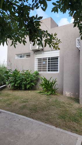 Vendo Casa 4 Dormitorios