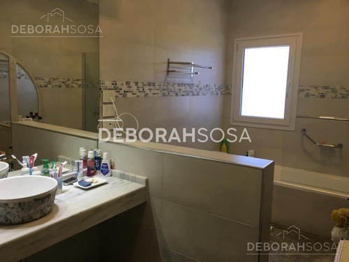 Imagen 9 de 19 de Exclusiva Casa En Venta - El Cantón