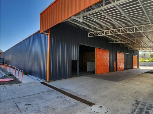 Arriendo Bodega De 750 M2 En Ruta 5 Sur, Lautaro.