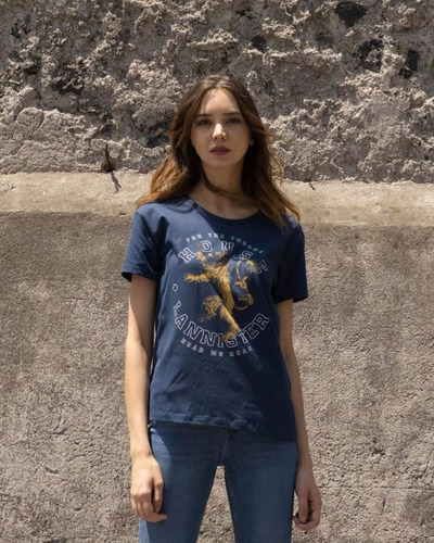 Imagen 2 de 4 de House Lannister Mujer