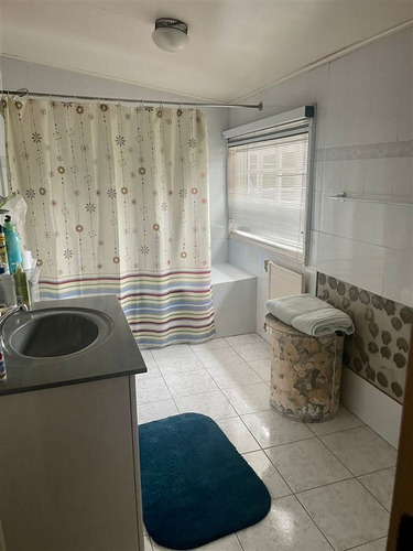 Se Vende Preciosa Casa Estilo Inglés En Limache Emplazada