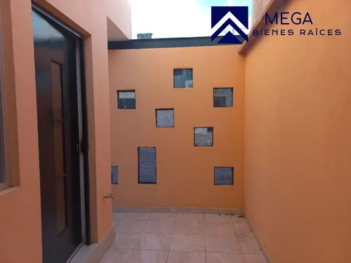 Casa En Venta En Fracc. Los Nogales Residencial Durango