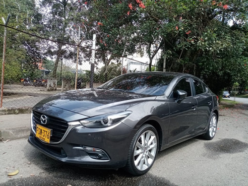Imagen 3 de 14 de Mazda 3 2019