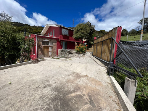 Casa En La Calera, Vereda El Hato.