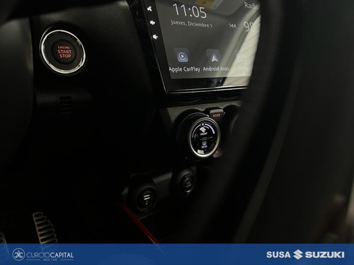 Imagen 18 de 25 de Suzuki Swift Sport 2023 Rojo/negro 0km 2023 Rojo 0km