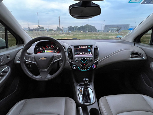 Imagen 8 de 23 de Chevrolet Cruze Ltz+aut