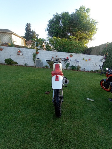 Imagen 15 de 24 de Honda Xr600r (permuto)