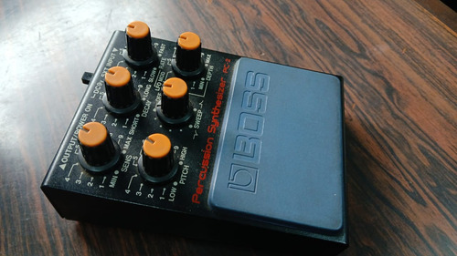 Boss Percussion Synthesizer Pc-2