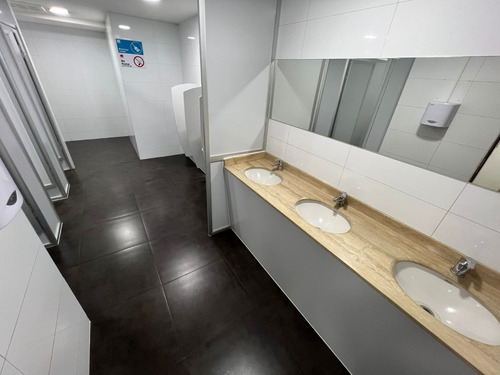 Imagen 7 de 22 de Excelente Oficina De 1.000 M2 En Arriendo/centro De Temuco