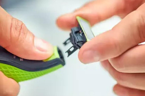 Imagen 8 de 10 de Afeitadora Philips Oneblade Qp2521 Verde Lima Y Gris Premium