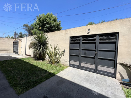 Imagen 21 de 21 de Venta Casa 4 Ambientes Con Jardín, Cochera Y Patio Con Cochera En Wilde (30693)