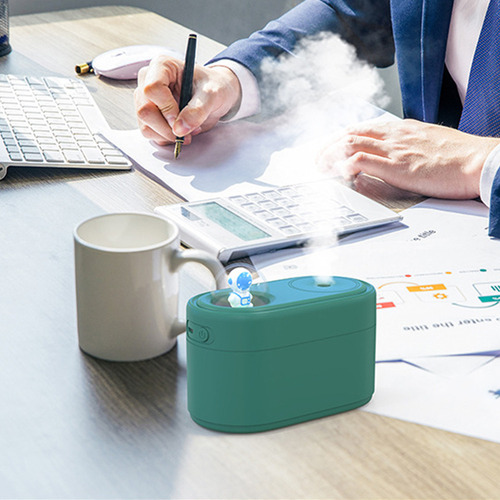 Un Coche, Cuarto De Bebé Con Luz Nocturna, Minihumidificador