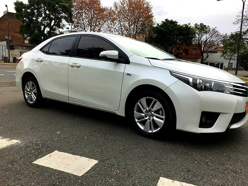 Imagen 13 de 15 de Toyota Corolla Xei 1.8