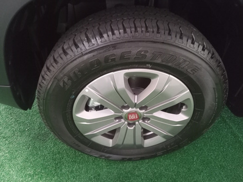 Imagem 14 de 15 de Fiat Toro 2021 1.8 16v Freedom Flex 4x2 Aut. 4p