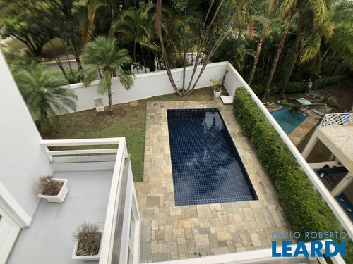Imagem 8 de 15 de Casa Em Condomínio - Alphaville - Sp - 604947
