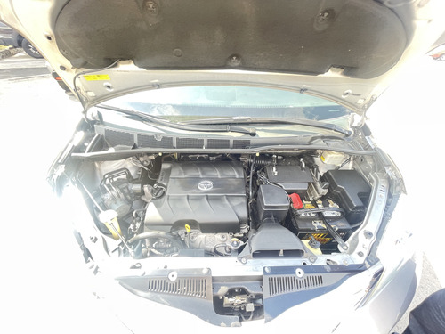 Toyota Sienna Le Aa Ee At
