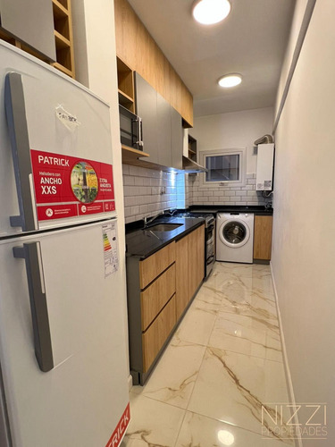 Imagen 10 de 19 de 3 Amb Calle Con Balcon Y Cochera - Ex Terminal - Ref: 1594