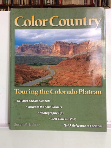País De Color Recorriendo La Meseta De Colorado - Guía Viaje