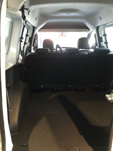 Imagen 3 de 16 de Renault Kangoo Express Confort (rr)