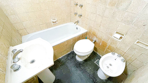 Imagen 11 de 14 de Venta Ph 2 Amb. Interno Bajas Expensas -luminoso