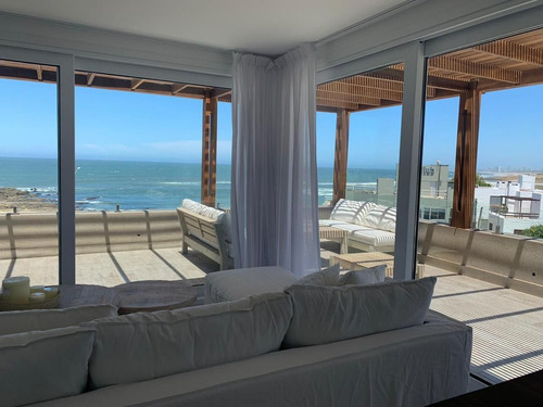 Apartamento En Venta De 2 Dormitorios En Posta Del Cangrejo