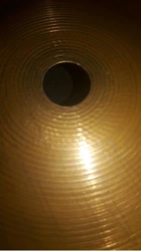 Platillo Hit Hat Bottom Zildjian Avedis Scimitar 14'