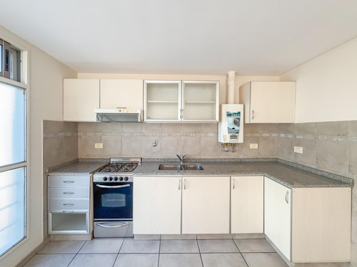 Departamento En Venta, 2 Dormitorios, Balcon, Zona Rio
