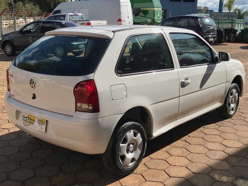 Imagem 3 de 10 de Volkswagen Gol G4 1.0 8v Trend 2p 2014