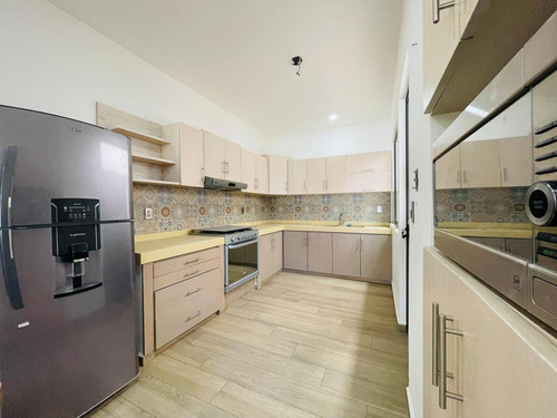 Impecable Casa En Condominio Doble Acceso Controlado Linda Area Comun