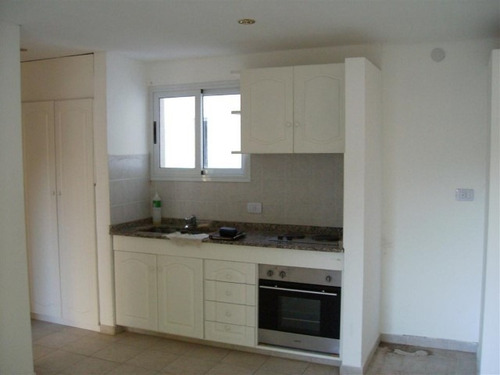 Departamento De 2 Ambientes Con Balcon
