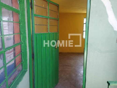 Amplia Casa En Renta En Ecatepec 5 Recámaras, Excelente Ubicación Y Apoyo Con Servicio De Agua, 94008