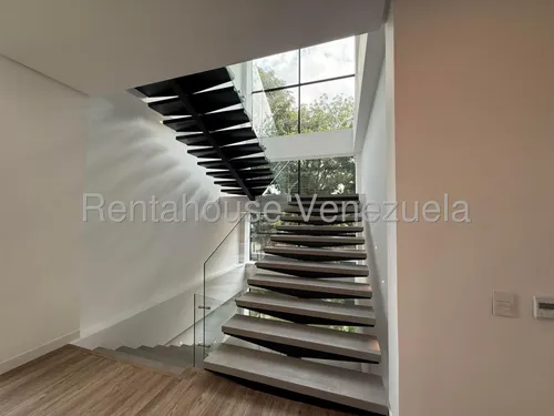 Ls Vende Casa La Floresta
