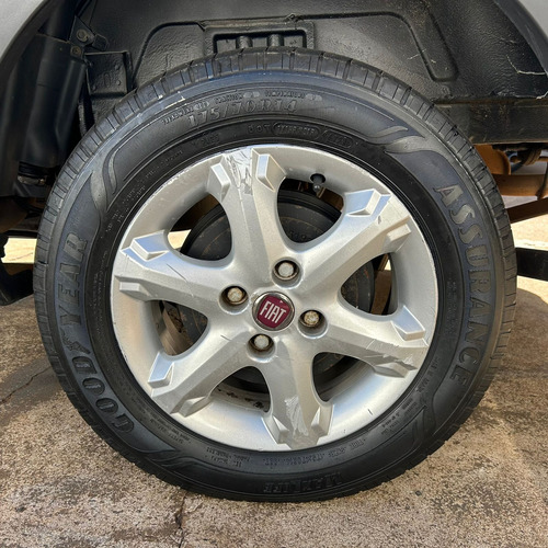 Fiat Strada 1.4 Working Cab. Dupla Flex 3p