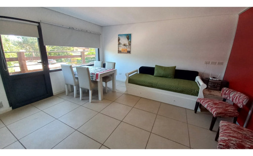 Monoambiente Valeria-ostende Con Balcon Y Terraza Propia