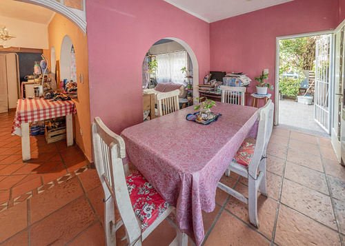 Venta 2 Locales, Casa En Planta Baja Y Departamento En Moron