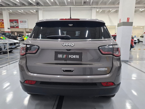 Jeep Compass 2.0 16V FLEX LONGITUDE AUTOMÁTICO
