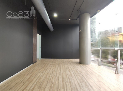 Renta - Local - Corner 15 - 592 M2 - Piso 2