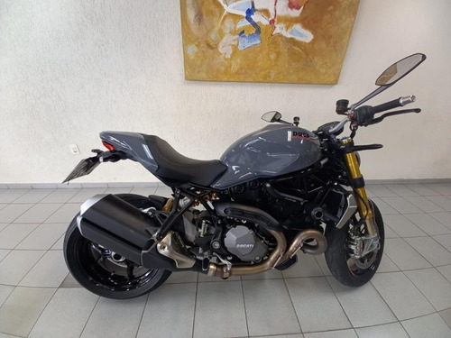 Ducati Monster 1200 S