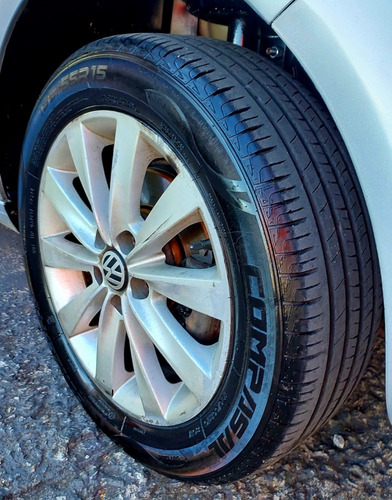 Volkswagen Fox - Ano 2010 - Completo